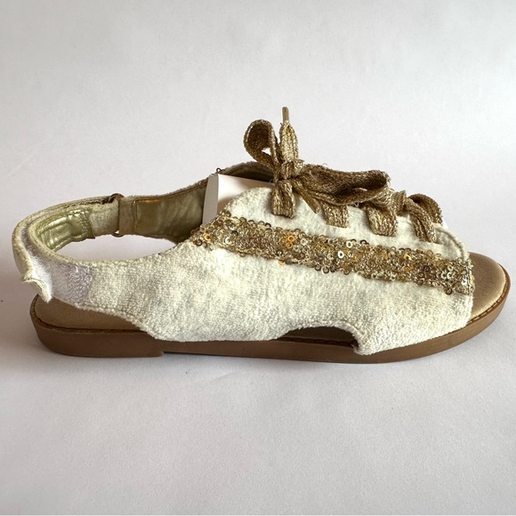 Joyfolie Tessa lace up sandals with Gold accents Size Y4 - Picture 4 of 15